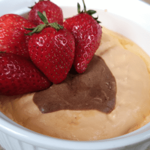 Read more about the article KETO biszkopt, czyli pieczony kogel mogel