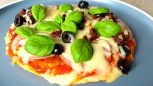 Read more about the article KETO pizza z patelni w 10 minut