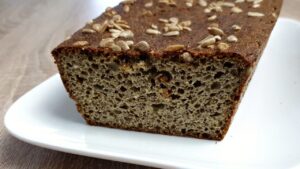 Read more about the article KETO chleb bez mąki i orzechów