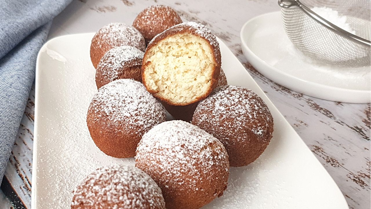 You are currently viewing KETO pączki, pyszne i mięciutkie w środku