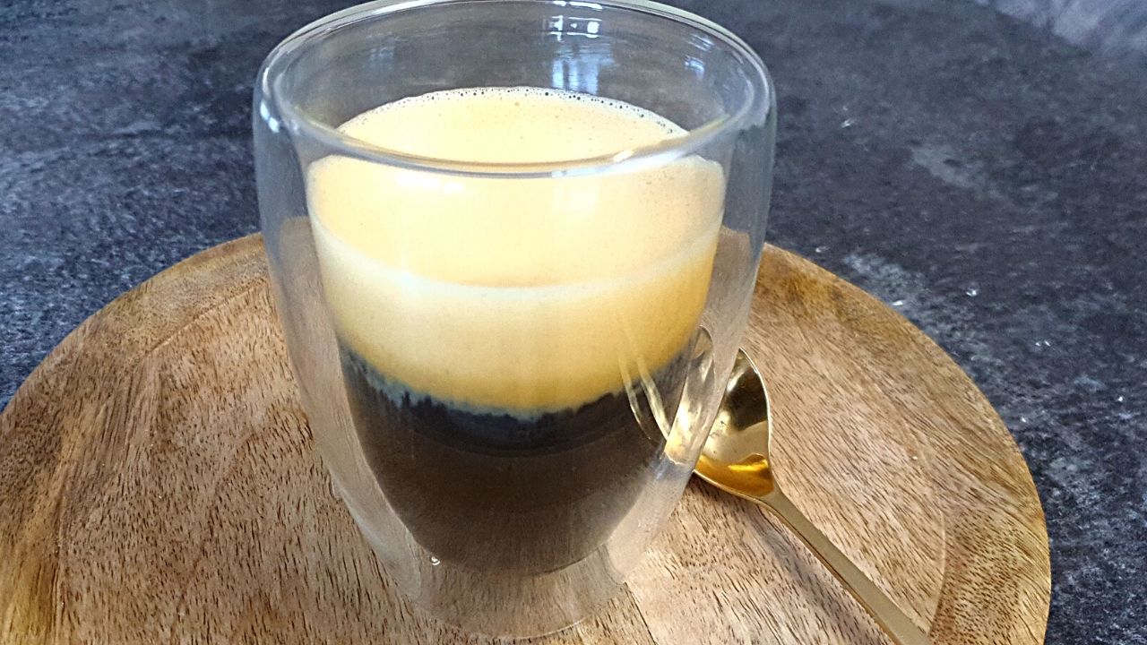 You are currently viewing KETO KAWA Z KREMOWĄ PIANKĄ