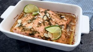 Read more about the article KETO ŁOSOŚ W MARYNACIE Z LIMONKI