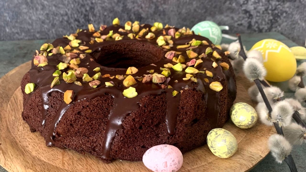 You are currently viewing CZEKOLADOWA BABKA WIELKANOCNA