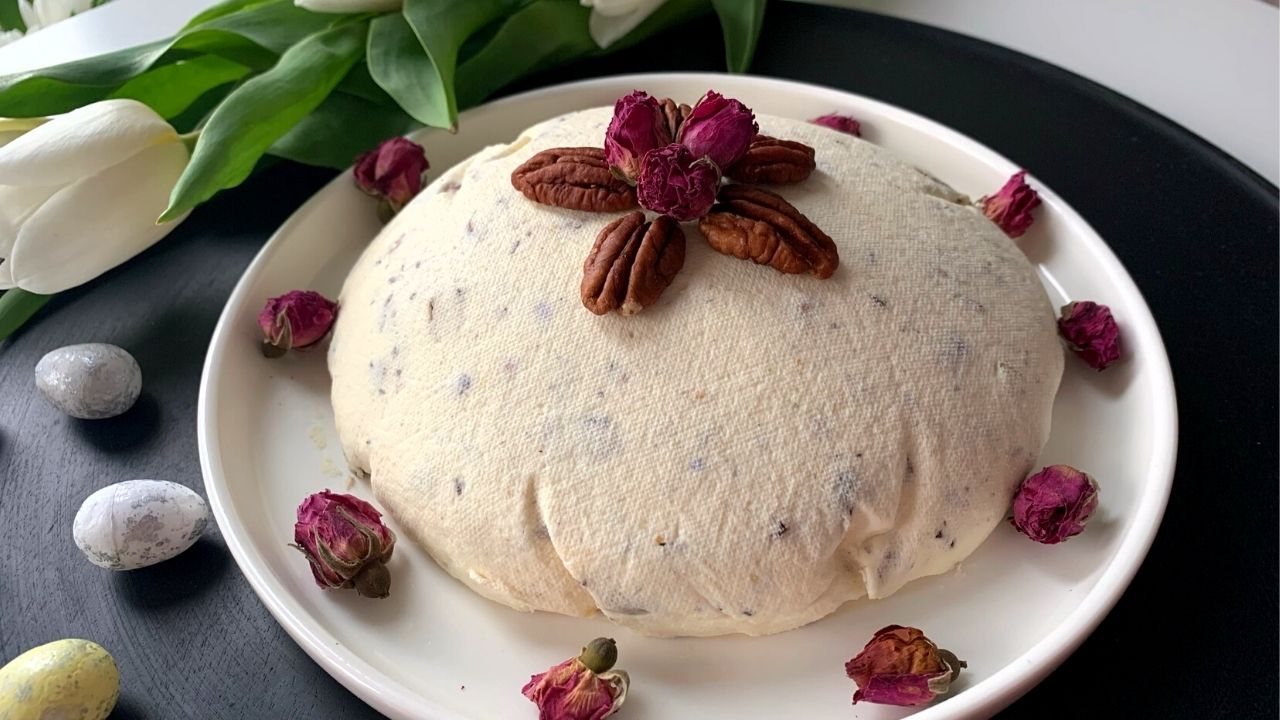 You are currently viewing PRZEPIS NA WIELKANOCNĄ KETO PASCHĘ