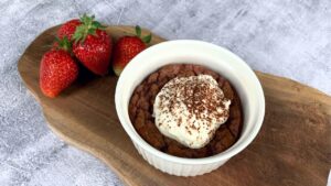 Read more about the article KETO ciasto truskawkowe, tylko 3 składniki