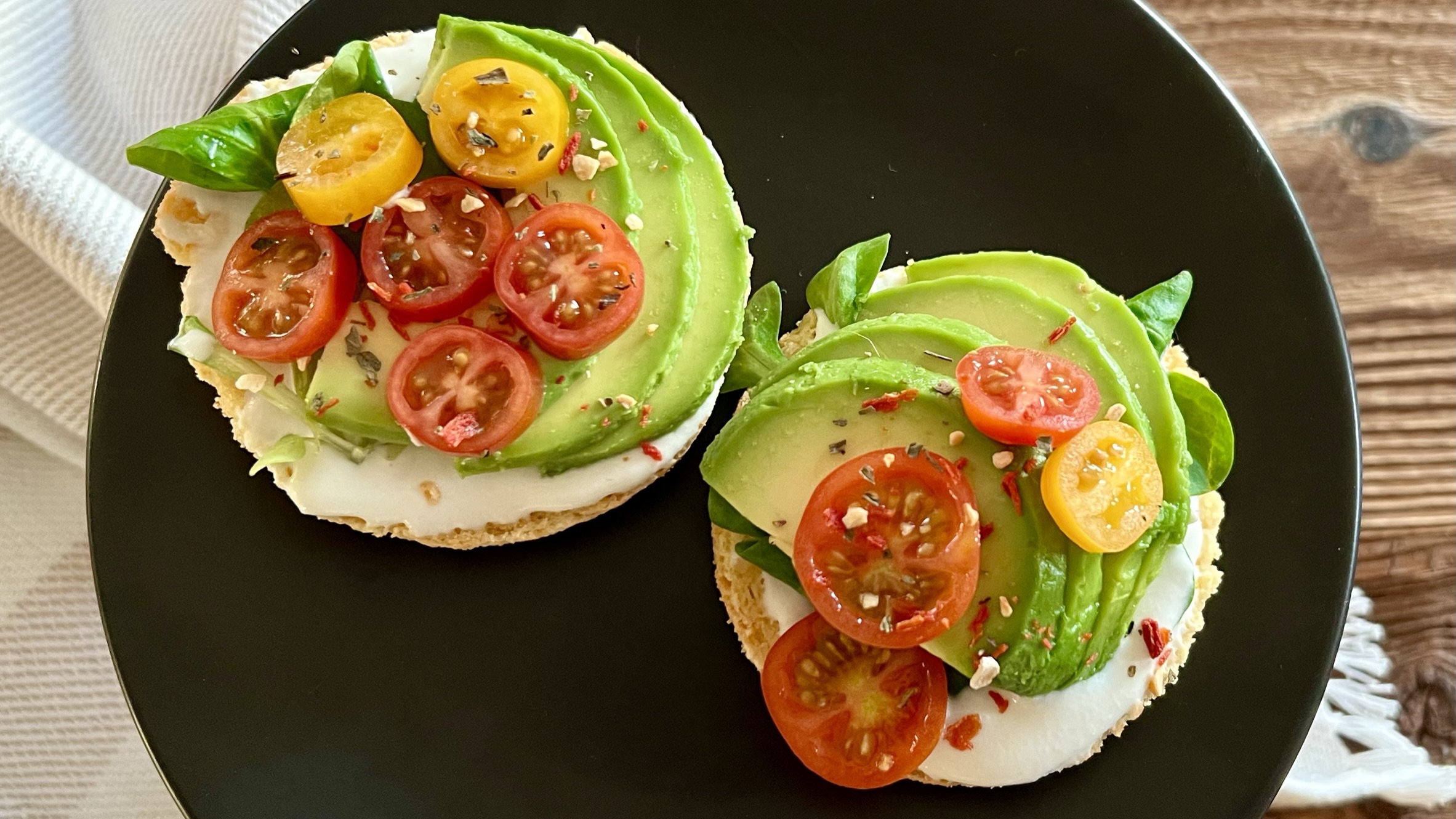 You are currently viewing Przepis na proste KETO bułeczki