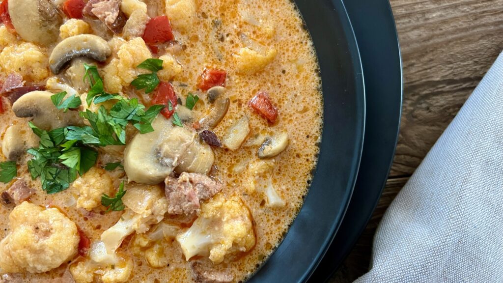 zupa z boczkiem i kiełbasą