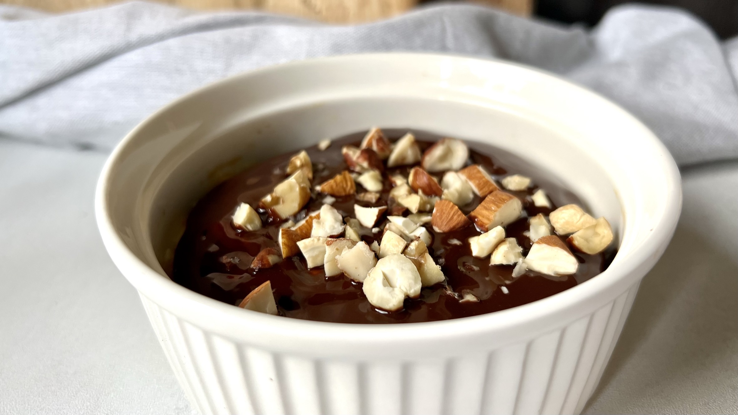 You are currently viewing KETO KINDER BUENO kremowy deser bez węglowodanów