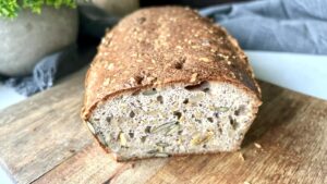 keto chleb z ziarnami