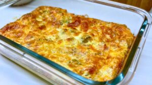Read more about the article Najlepsza Zapiekanka z Szynką i Serem – Przepis Krok po Kroku