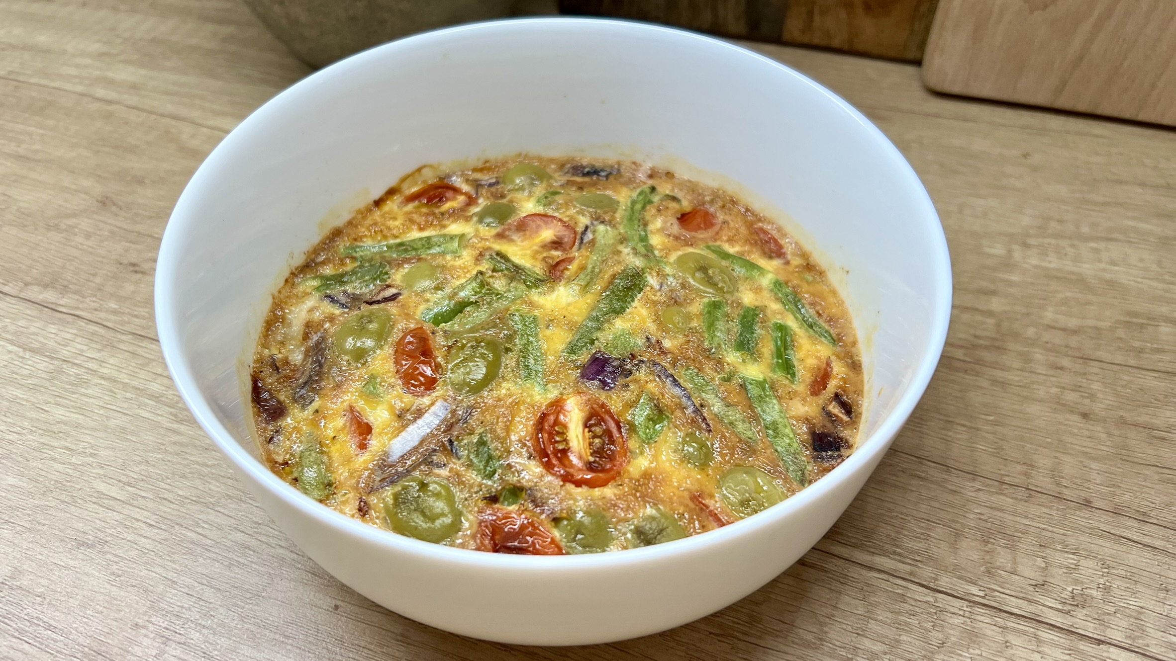 You are currently viewing Frittata z tuńczykiem, czyli przepis na pyszne śniadanie