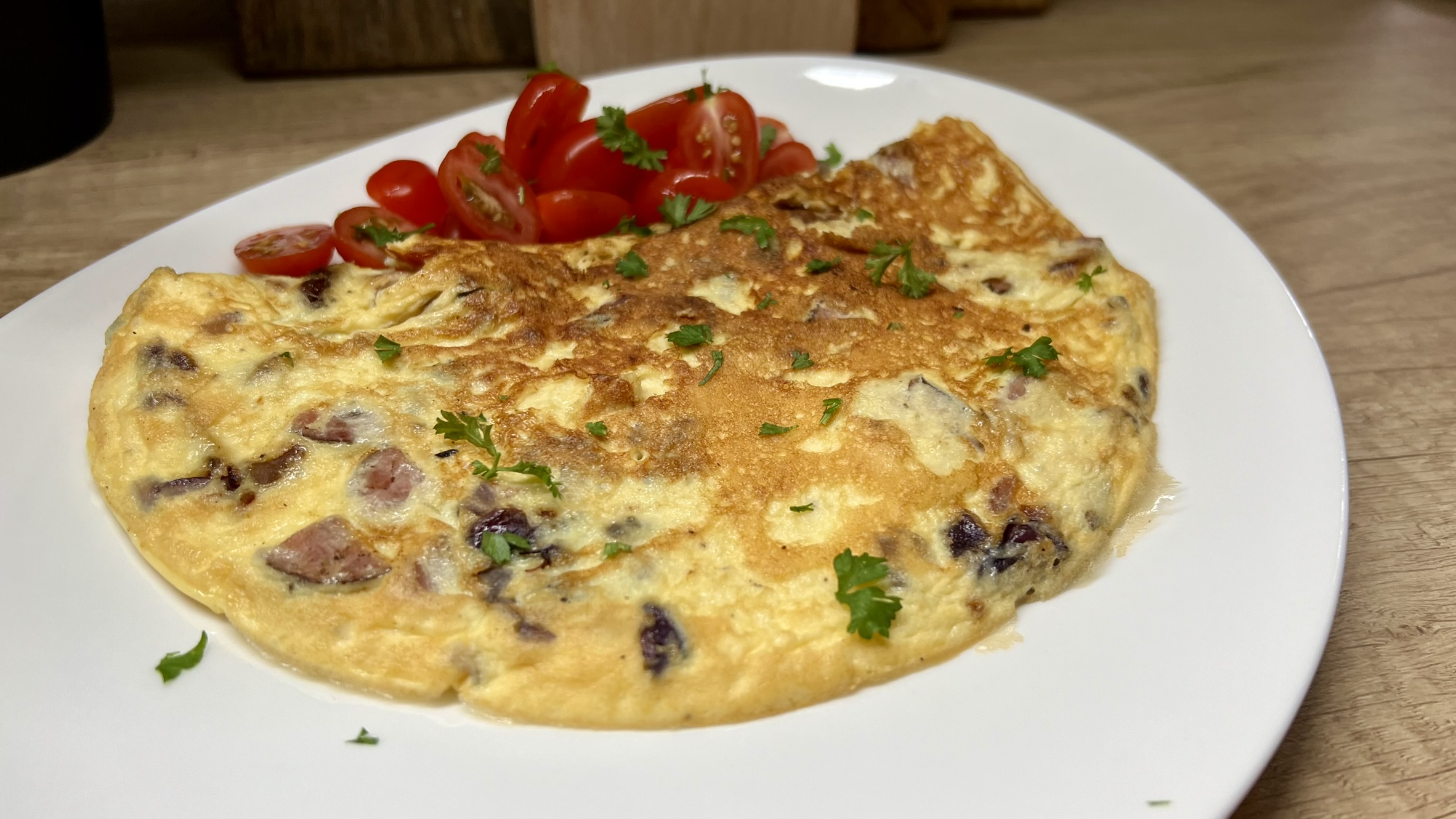 You are currently viewing Przepis na szybki omlet na śniadanie