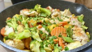 Read more about the article Obiad w 10 minut, czyli ryba z warzywami