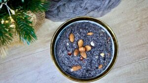 Read more about the article Domowa Masa Makowa – Gotowa w 20 Minut! Zrobisz ją bez cukru