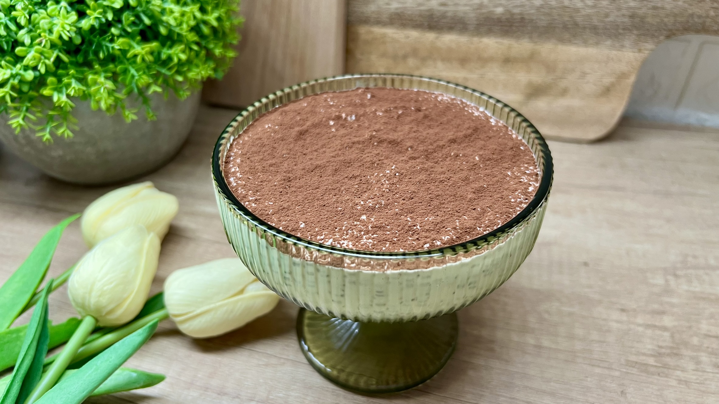 You are currently viewing Kawowy chia pudding, który smakuje jak tiramisu