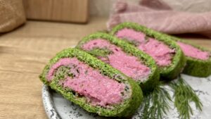 Read more about the article Rolada Szpinakowa z Kremową Pastą Serowo-Jajeczną to HIT nie Tylko na Święta