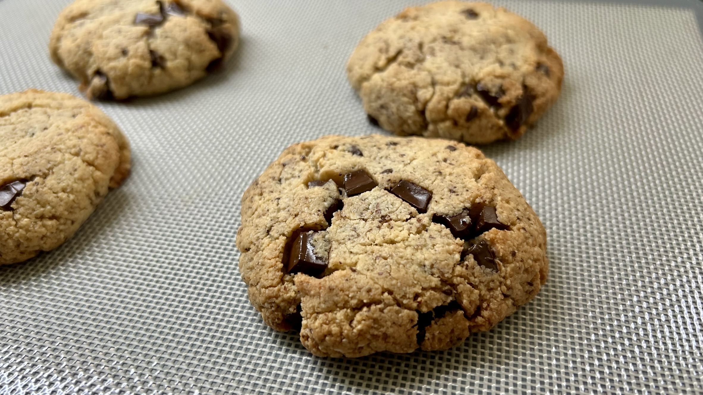 You are currently viewing Giga ciastka z czekoladą, które przygotujesz Bez Cukru